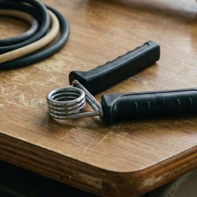 Can Hand Grip Trainers Reduce Stress and Improve Focus? Science Explained